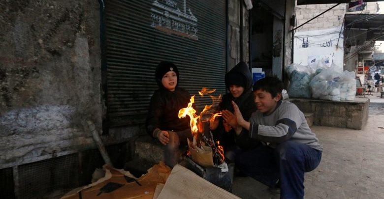 أطفال في أحد أحياء حلب المحررة